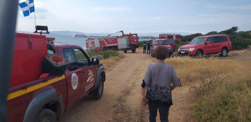 Αποκλειστικό φωτογραφικό υλικό από την πυρκαγιά πίσω από το ΠΙΚΠΑ Βούλας