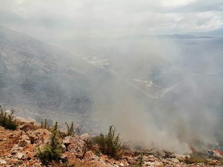 Φωτογραφικό υλικό από την πυρκαγιά στην Κάλυμνο