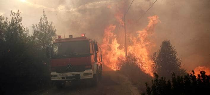 Αυτή είναι η πραγματική εικόνα των Ελληνων Πυροσβεστών