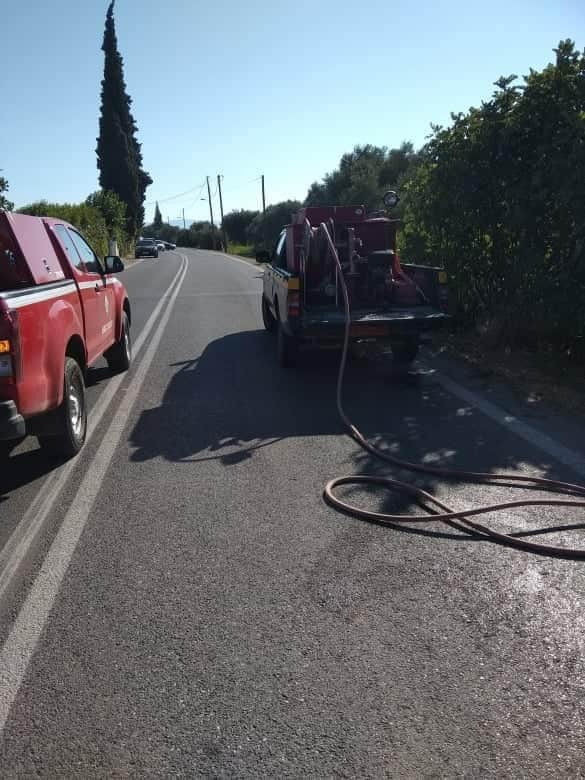 Πυρκαγιά σε φορτηγάκι. Φωτο από το συμβαν