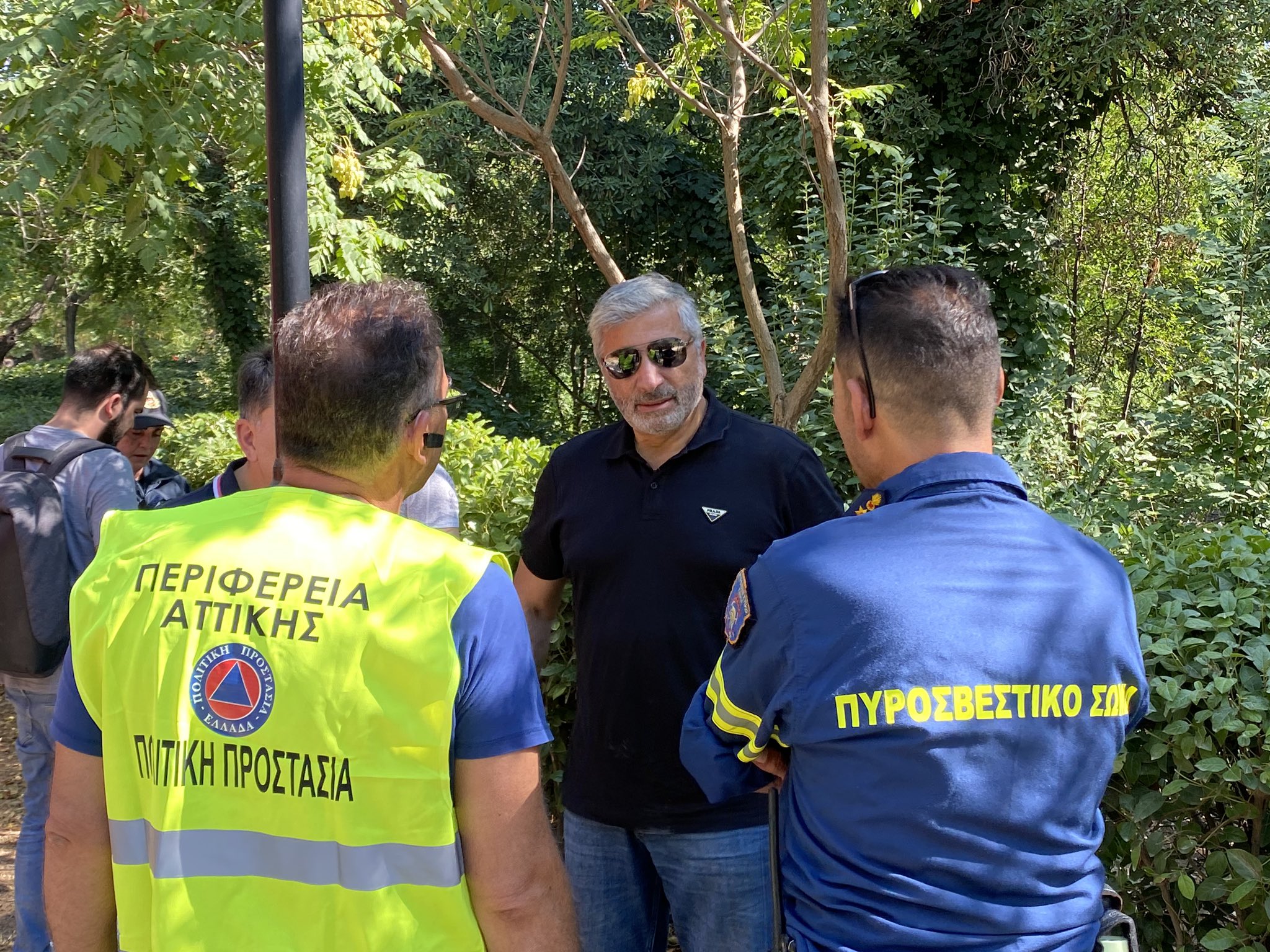 Βρέθηκαν 8 εμπρηστικοί μηχανισμοί μέσα στο Πεδίο του Άρεως.(φωτο)