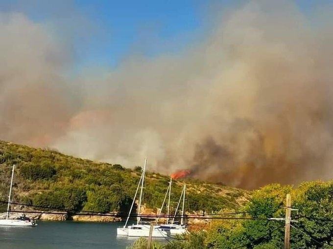 Κέρκυρα: Πυρκαγιά τώρα στον Άγιο Στέφανο – Ερημίτης