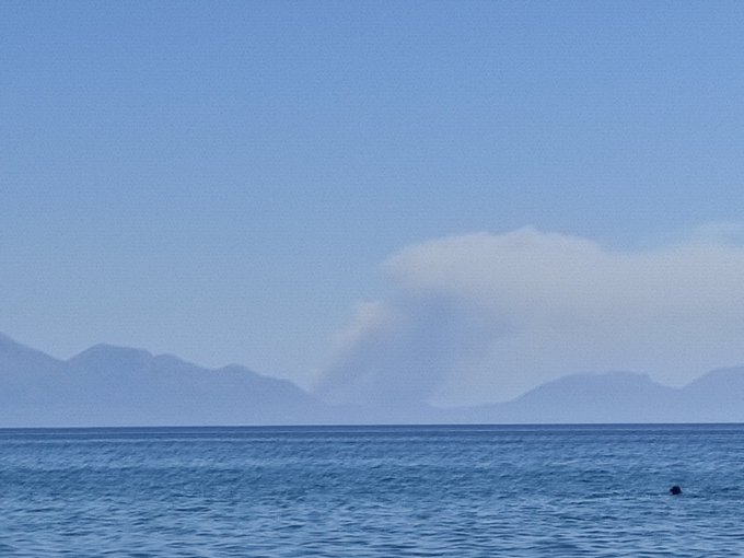 Μεγάλη πυρκαγιά ΤΩΡΑ στην Μαραθέα Λακωνίας (Φώτο)