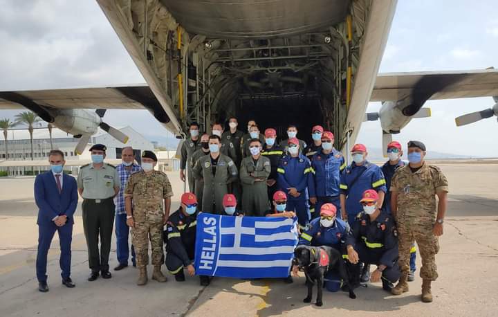 Οι πυροσβέστες της 1ης ΕΜΑΚ επέστρεψαν πριν από λίγο στην Αθήνα
