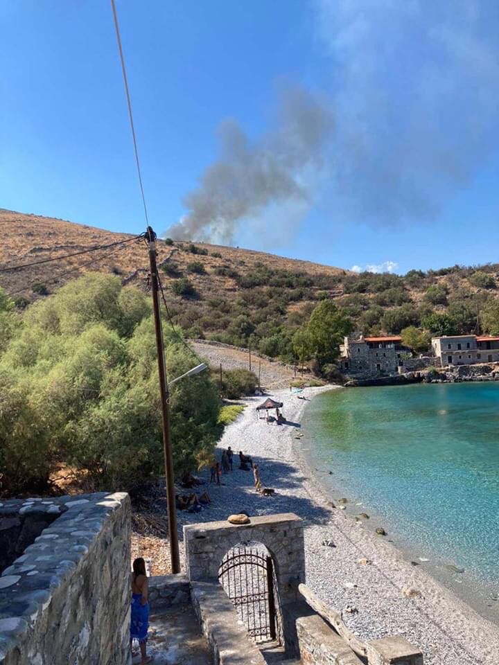 Πυρκαγιά στη Μάνη (Φώτος)