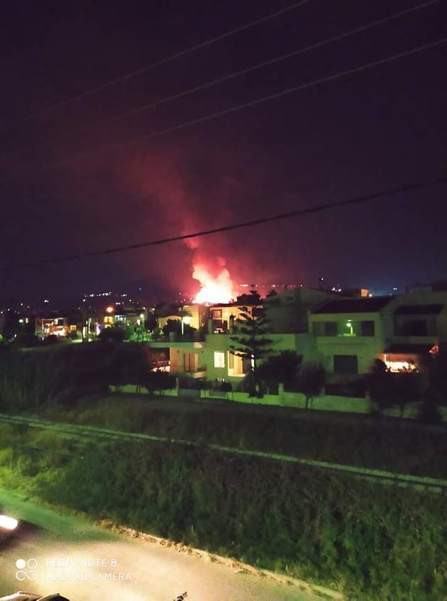 Πάτρα-Τώρα : πυρκαγιά στη Βούντενη στο ύψος του τούνελ «Πατρέας» της Περιμετρικής