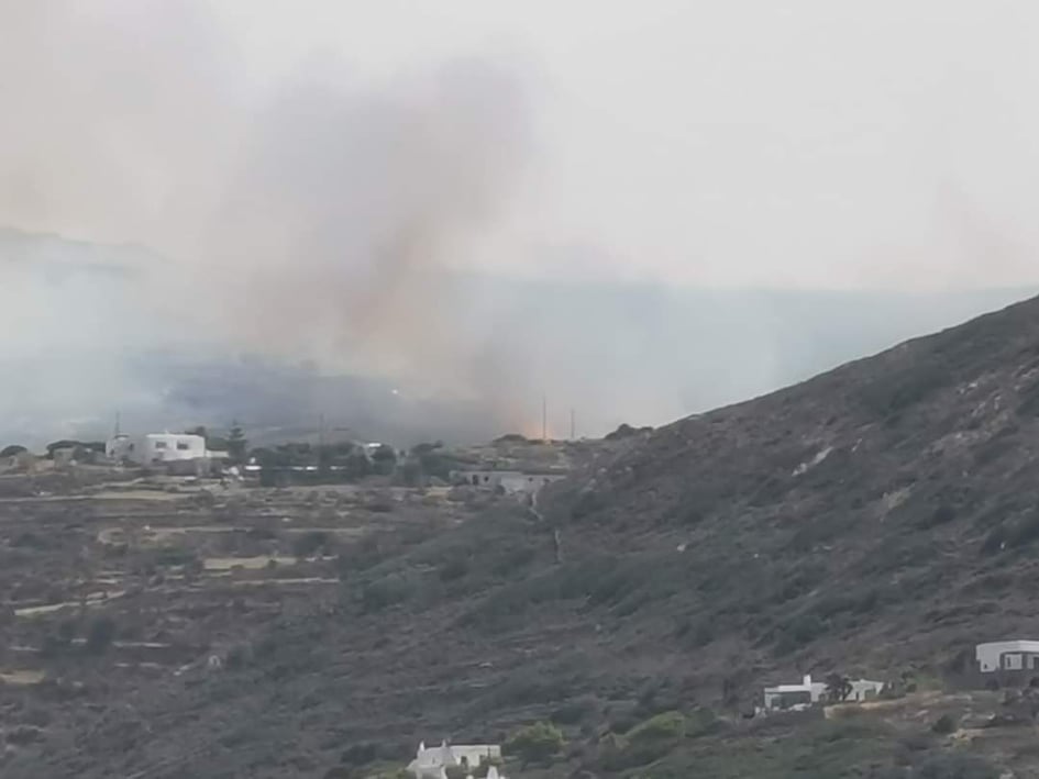 Πυρκαγιά στην περιοχή Μαράθι της Πάρου