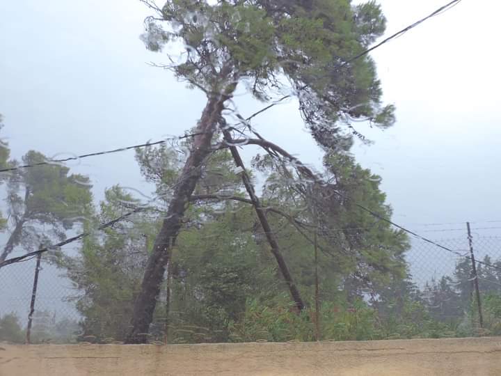 Κεφαλονιά: Το ΑΡΓΟΣΤΟΛΙ παραδομένο στον ΙΑΝΟ.(φωτο)