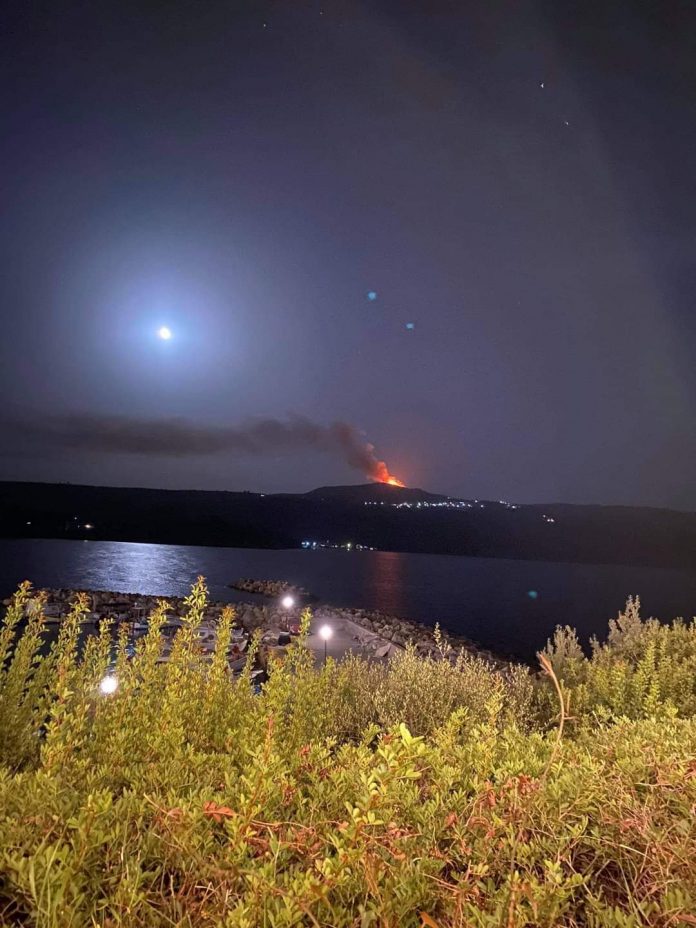 Πυρκαγιά σε δασική έκταση στην περιοχή Χρυσοκελλαριά του δήμου Πύλου Νέστορος