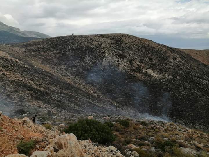 Φωτογραφικό υλικό από την πυρκαγιά στην Κάλυμνο