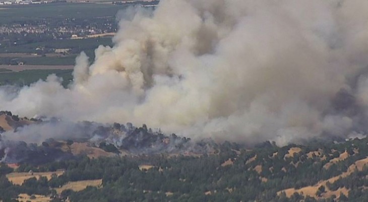 Καλιφόρνια: Μεγάλη πυρκαγιά σε εξέλιξη –Απειλούνται σπίτια