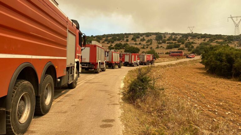ΚΕΧΡΙΕΣ – Ένα μικρό αφιέρωμα για τους ΗΡΩΕΣ πυροσβέστες (ΒΙΝΤΕΟ)