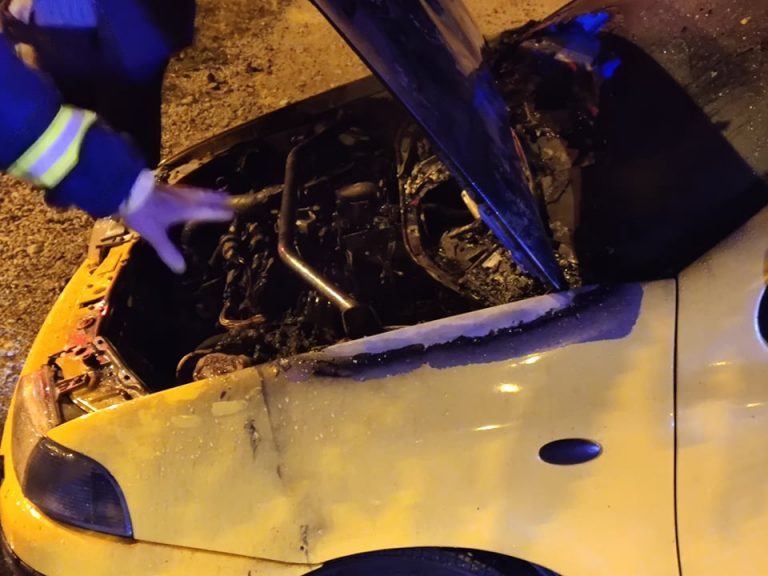 Πυρκαγιά σε αυτοκίνητο, στα φανάρια της περιφερειακής οδού Πτολεμαίδας – Άρδασσας.(video)