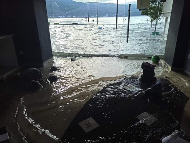 8 τραυματίες από τον σεισμό στην Σάμο.(φωτο)