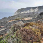 Σκηνικό θλίψης στη Ζάκυνθο: Καμένη όλη η περιοχή πάνω από το «Ναυάγιο» (ΒΙΝΤΕΟ)