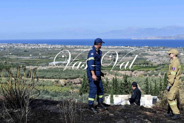 Πυρκαγιά στην Αρχαία Κόρινθο (Φωτο)