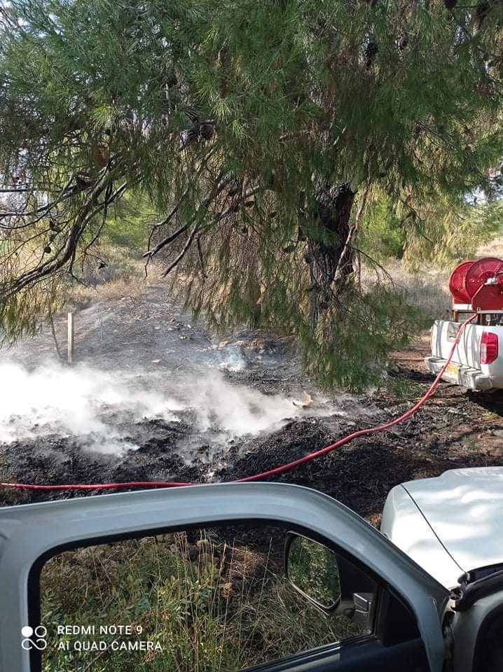 Πυρκαγιά στον Κάλαμο Αττικής.(φώτο)