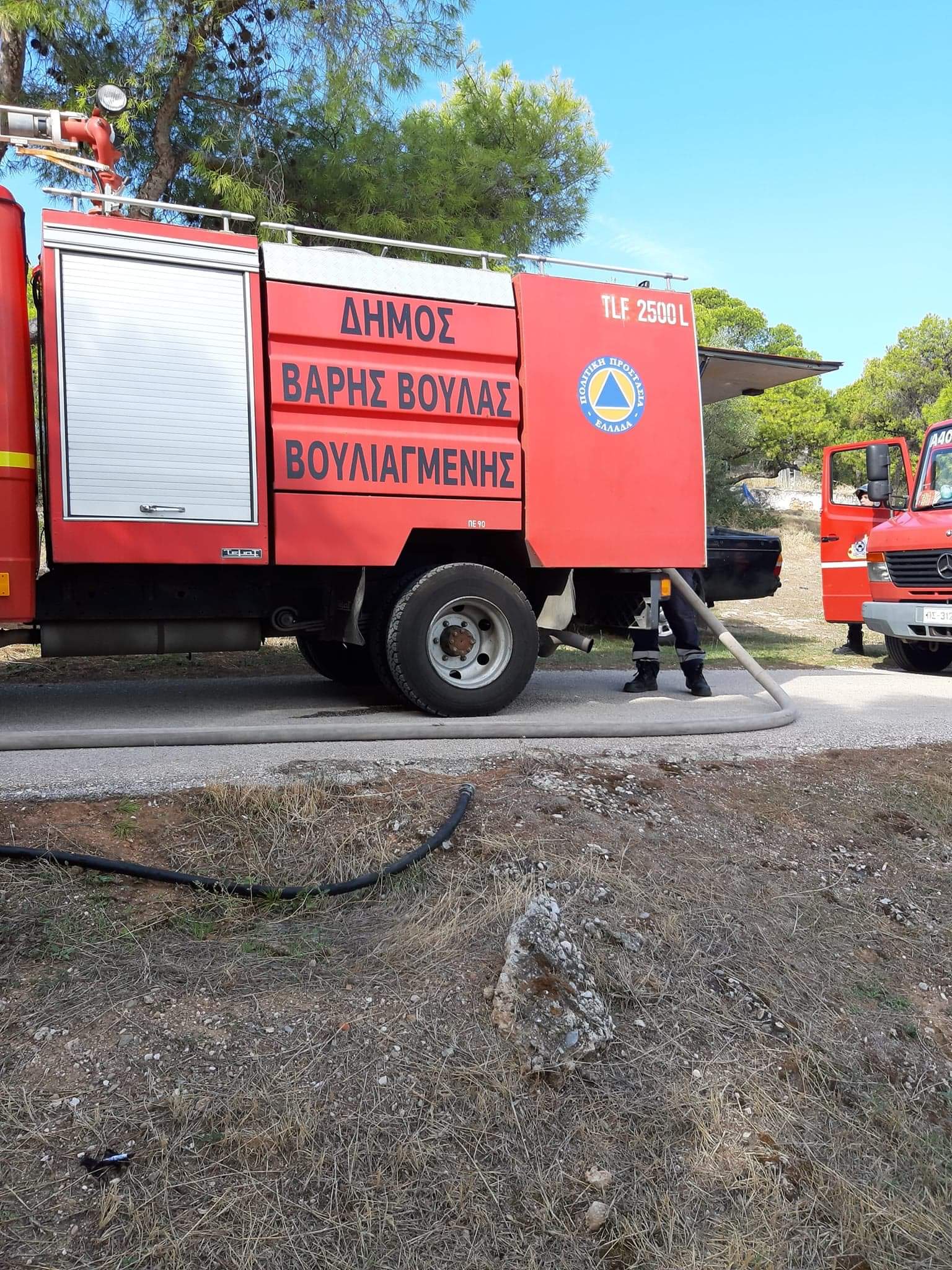 Πυρκαγιά σε εγκαταλελειμμένο παράρτημα στην βουλιαγμένη Αττικής