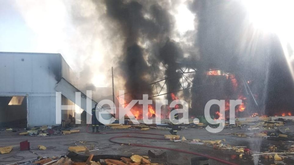 Κόρινθος: Πυρκαγιά σε εγκαταλελειμένο εργοστάσιο.(φωτο-βίντεο)