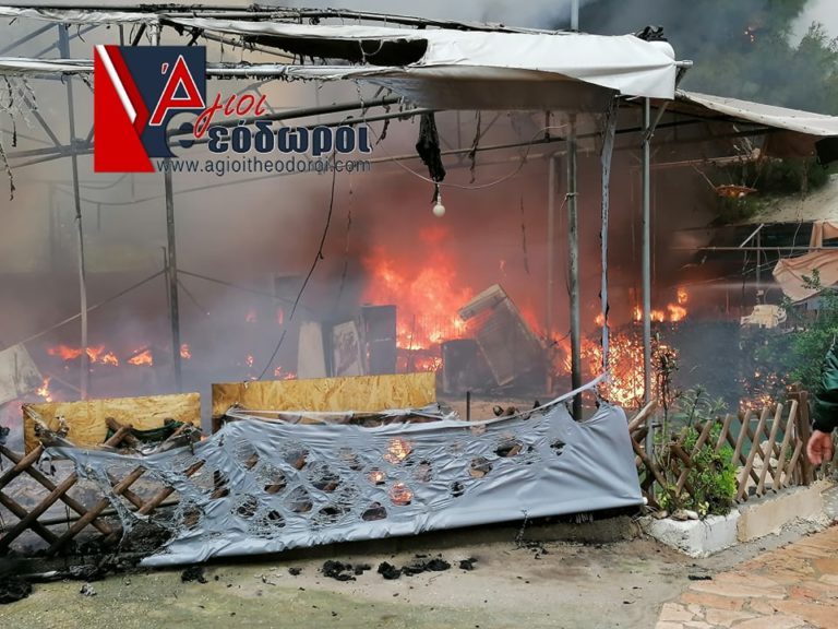Μεγάλη πυρκαγιά στο κάμπινγκ “Γλάρος” στην Κινέτα (video-φωτο)