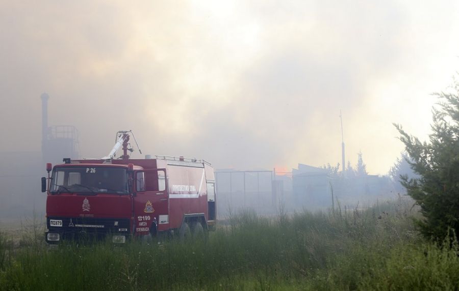 Θεσσαλονίκη: Σε εξέλιξη πυρκαγιά στο οικισμό Ρομά “Αγία Σοφία”