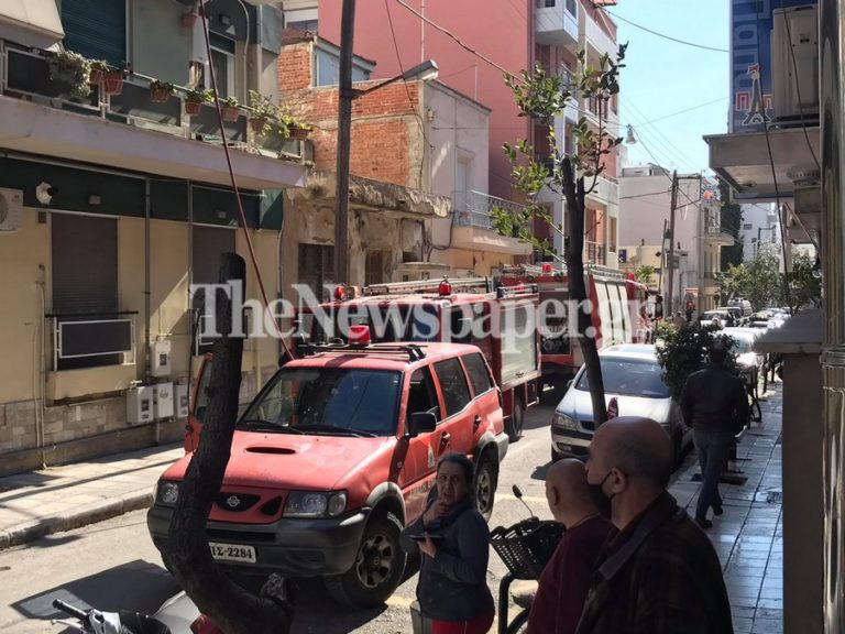 Πυρκαγιά σε διαμέρισμα στο κέντρο του Βόλου.(φώτο)