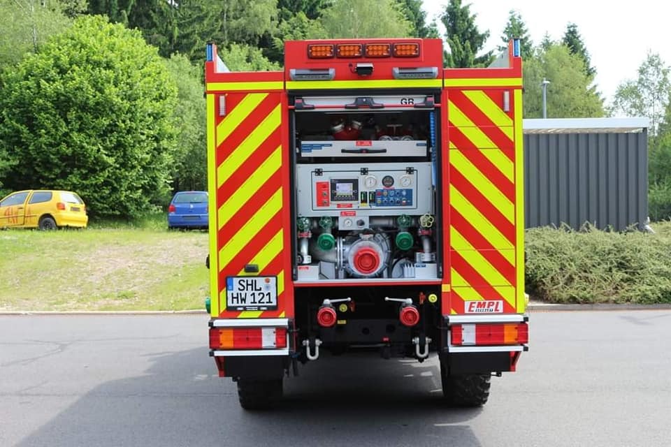 Το πρωτοπόρο πυροσβεστικό Μercedes Unimog TLF 2000