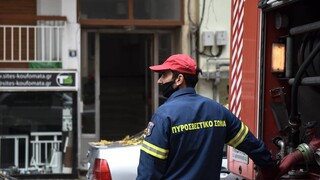 Πυρκαγιά ΤΩΡΑ σε διαμέρισμα στο Ελληνικό Αττικής