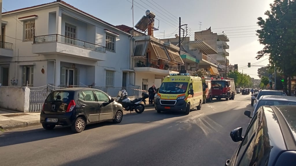 Τραγωδία στη Λάρισα: Νεκρός ηλικιωμένος από πυρκαγιά σε ισόγεια κατοικία