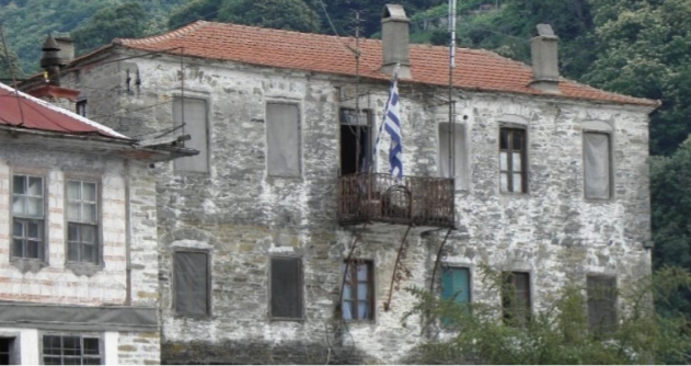 Πυρκαγιά στο Αστυνομικό Τμήμα Αγίου Όρους