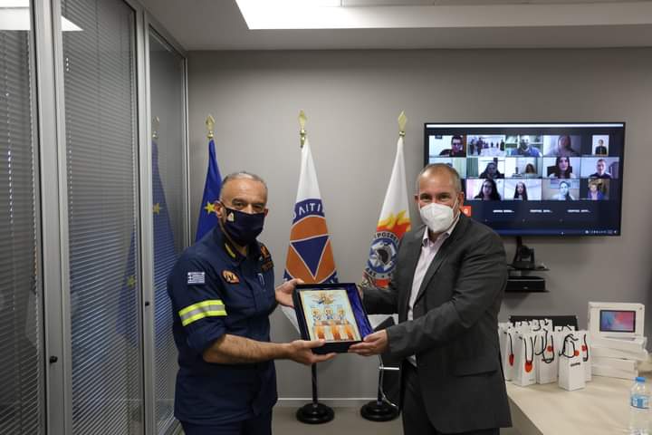 Βραβεύτηκαν οι νεοεισαχθέντες φοιτητές στην Τριτοβάθμια Εκπαίδευση, τέκνων υπαλλήλων του Π.Σ.