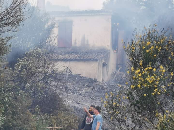 Σάμος: Υπό έλεγχο ή πυρκαγιά(φώτο)