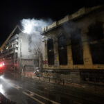 Σε εξέλιξη πυρκαγιά σε εγκαταλελειμμένο κτήριο στην Αθήνα