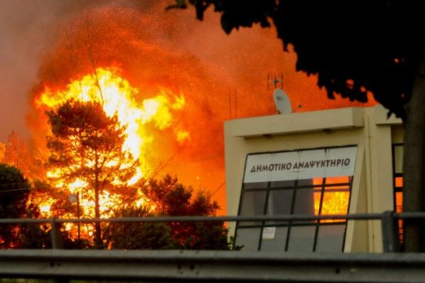 «Κλειδί» για την τραγωδία στο Μάτι σχέδιο πτήσης ελικοπτέρου στην Τρίπολη