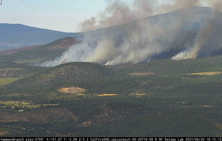 Μεγάλη πυρκαγιά βορειοδυτικά του Mt. Shasta στη Βόρεια Καλιφόρνια (Φώτο)
