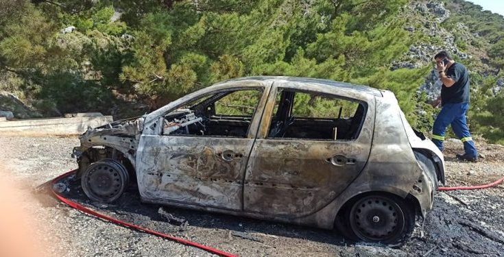 Κρήτη-Πυρκαγιά σε κινούμενο όχημα με κίνδυνο πυρκαγιάς στο δάσος
