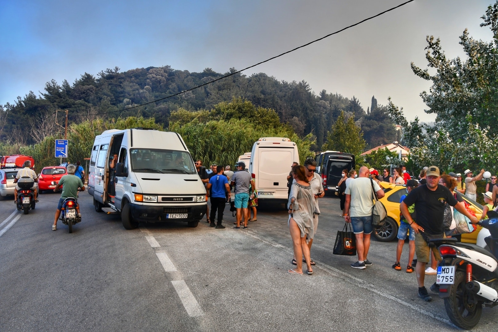 Πυρκαγιά στη Σάμο: Ζητούν να κηρυχθεί το νησί σε κατάσταση έκτακτης ανάγκης