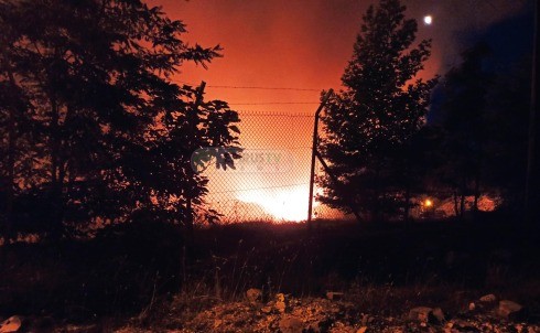 Ιωάννινα: Σε εξέλιξη πυρκαγιά στα ΧΥΤΑ Ελληνικού.(φωτο-βίντεο)