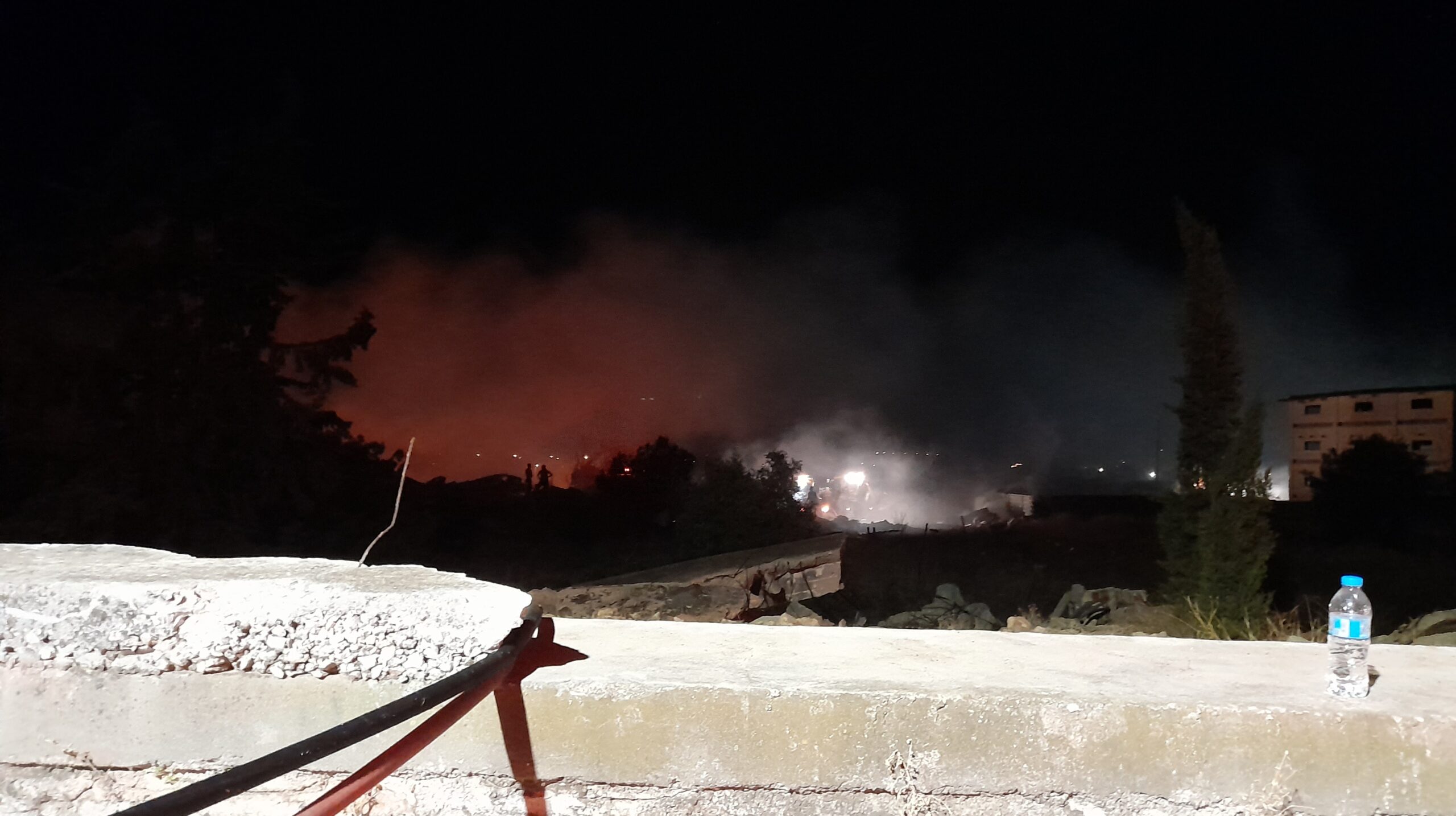 Φωτογραφικό υλικο απο την πυρκαγιά στην βάρη Αττικής