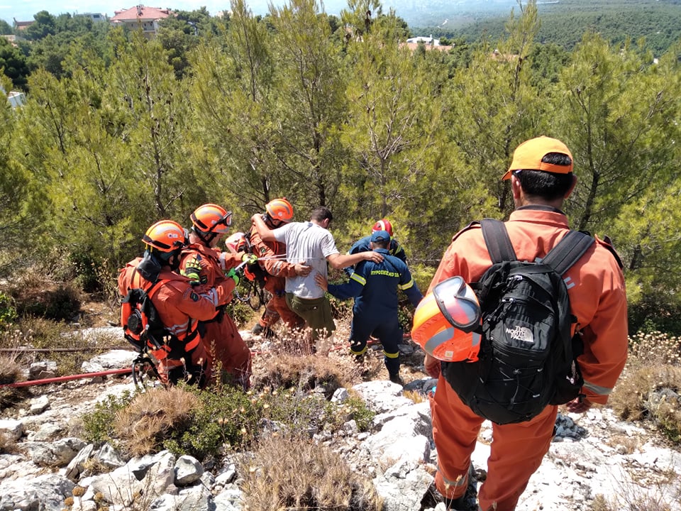 Τραυματισμός εθελοντή πολίτη στο Φλαμπούρι (Φώτο)