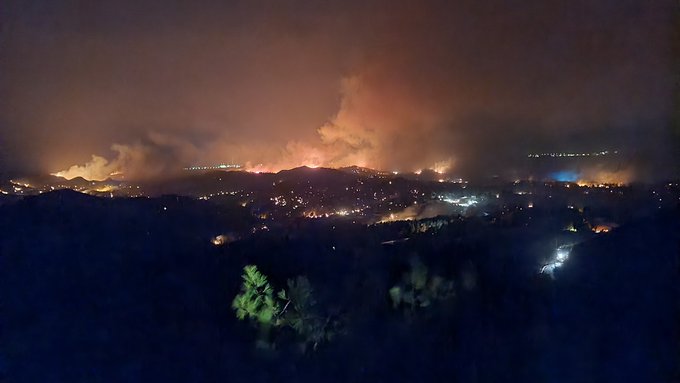 Τυλιγμένη στις φλόγες η Ρόδος –Έσπευσε βοήθεια από την Αττική