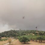 Πυρκαγιά στην Εύβοια - Στα 100 μέτρα από τις Κεχριές οι φλόγες