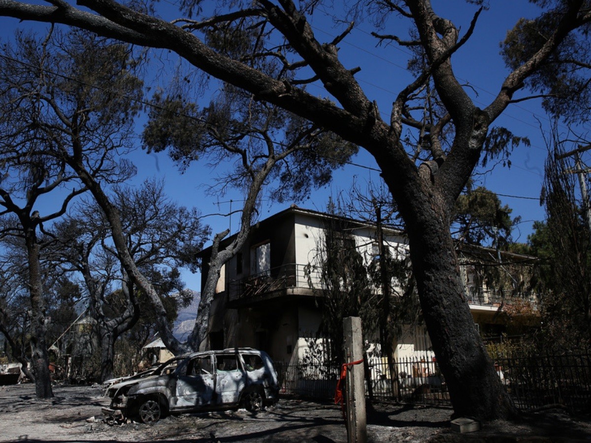 Κάηκε το σπίτι πυροσβέστη που επιχειρούσε σε διπλανό χωριό στην Εύβοια