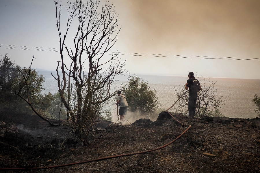 Πυρκαγιές: Περισσότερα από 1 εκατ. στρέμματα κάηκαν μέσα σε δύο εβδομάδες στην Ελλάδα