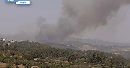 Ανεξέλεγκτη η πυρκαγιά στην Ηλεία - Κινδυνεύουν οικισμοί