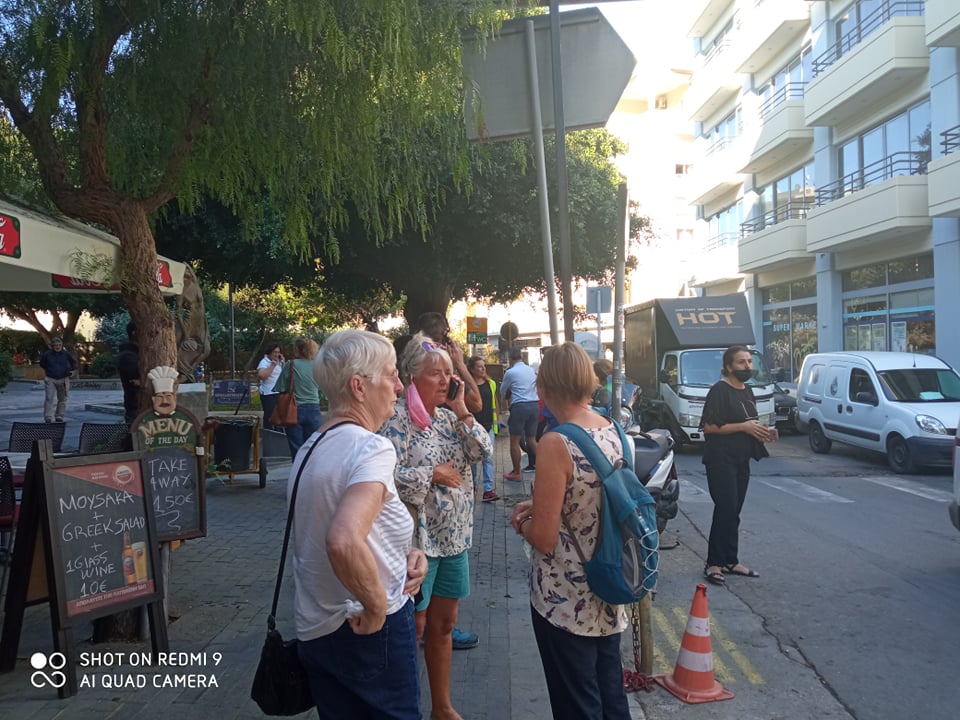 Σεισμός στην Κρήτη: Ζημιές στο Αρκαλοχώρι (Φωτο)