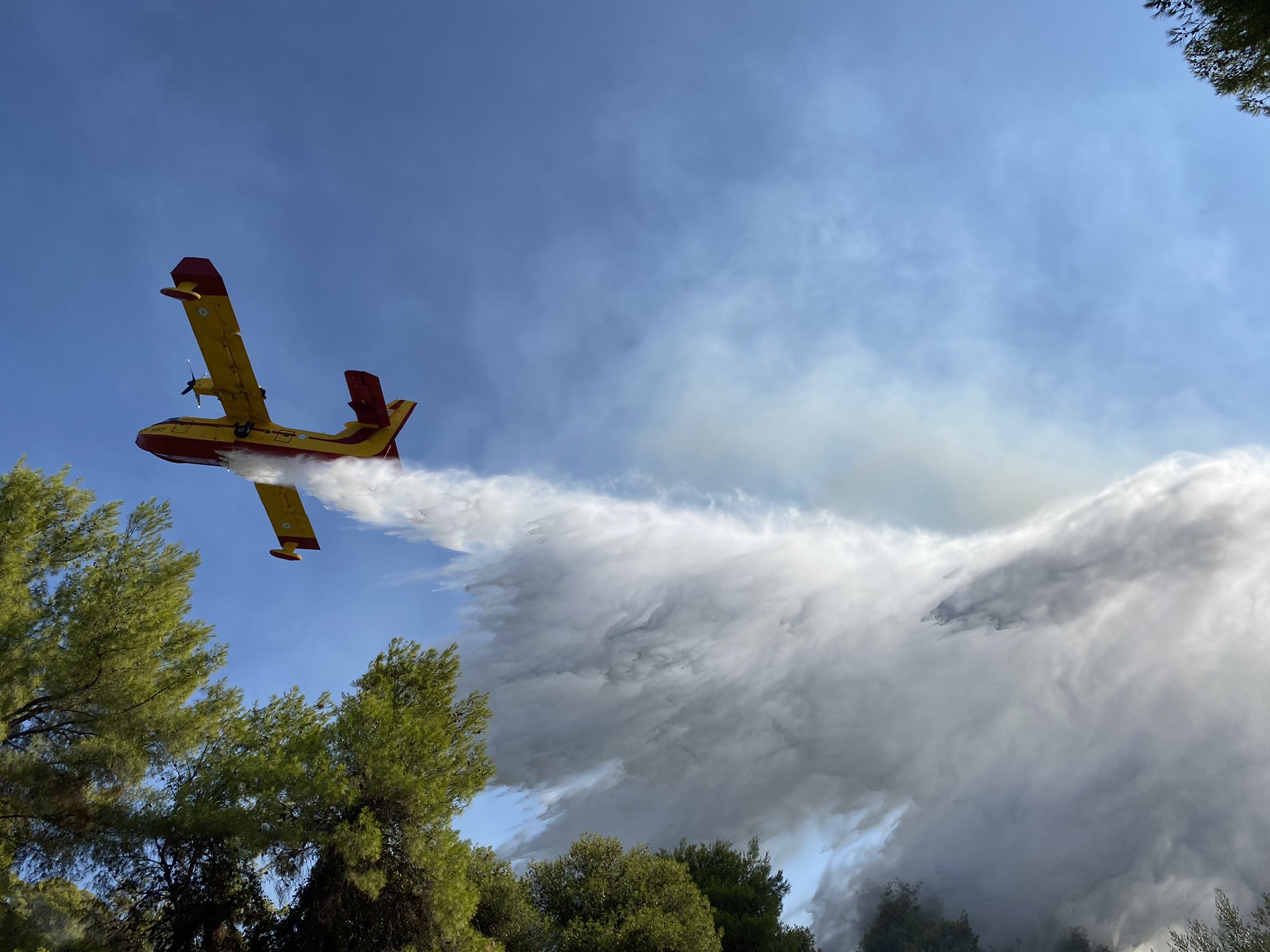 Οριοθετήθηκε η πυρκαγιά στην περιοχή ”Κατακάλι” στο Σοφικό Κορινθίας