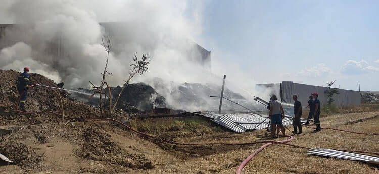 Πυρκαγιά σε κέντρο ανακύκλωσης στο Νέο Σούλι Σερρών