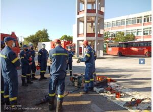 Εκπαίδευση 4ου Έτους Δοκίμων Ανθυποπυραγών της Πυροσβεστικής Ακαδημίας.(φωτό)