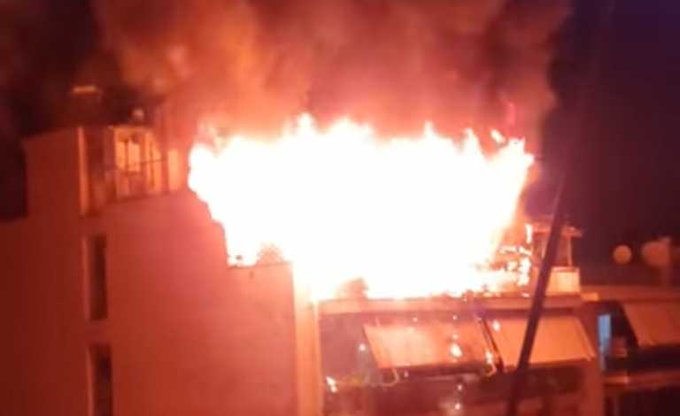 Νέα Σμύρνη: Πανικός τα ξημερώματα από πυρκαγιά σε διαμέρισμα - Εκκενώθηκε πενταώροφη πολυκατοικία